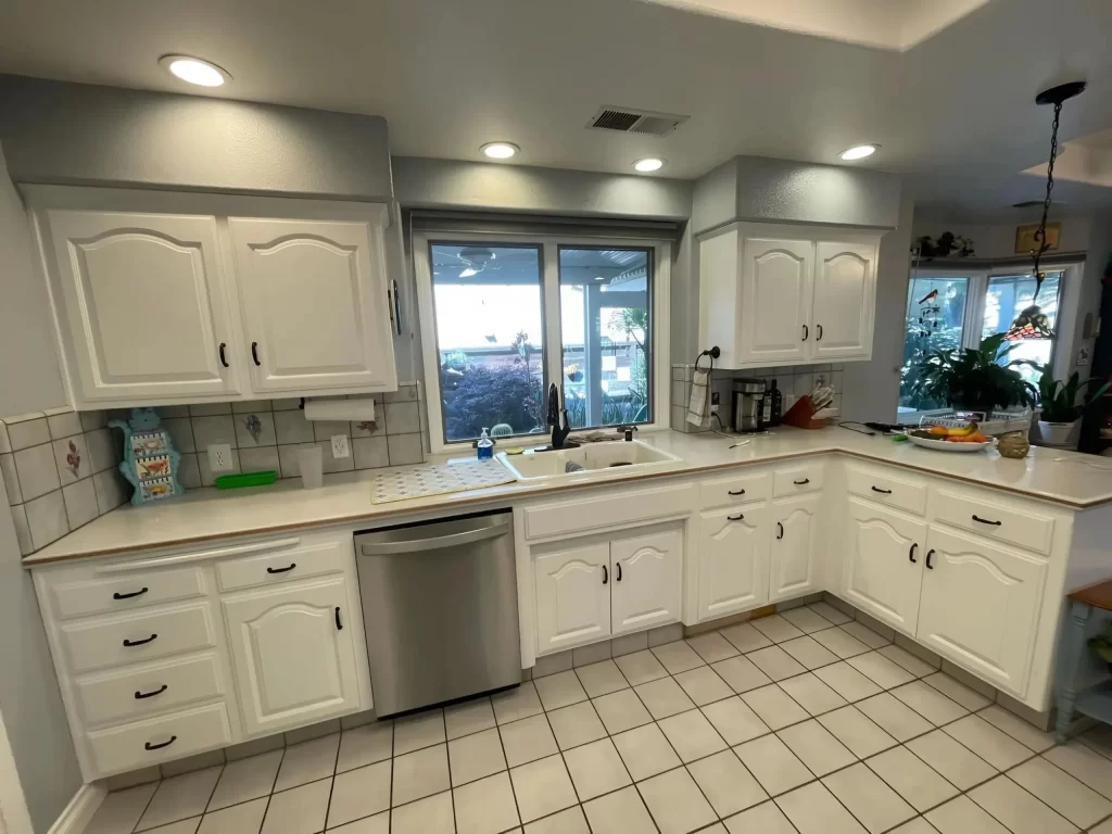 Affordable Kitchen Cabinets Painting and Refinishing Services